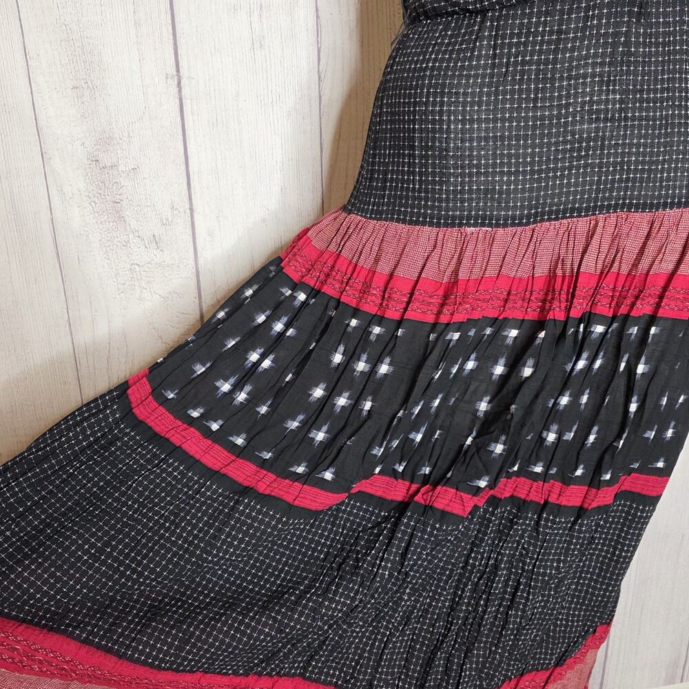 Vintage 80s Prairie Dress Black Red Rayon Tiered Midi Boho Cottagecore, sz 8 - Picture 3 of 7